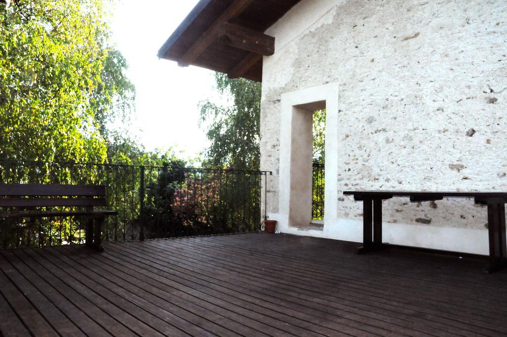 Agriturismo Magnarosa Villa Barge ภายนอก รูปภาพ