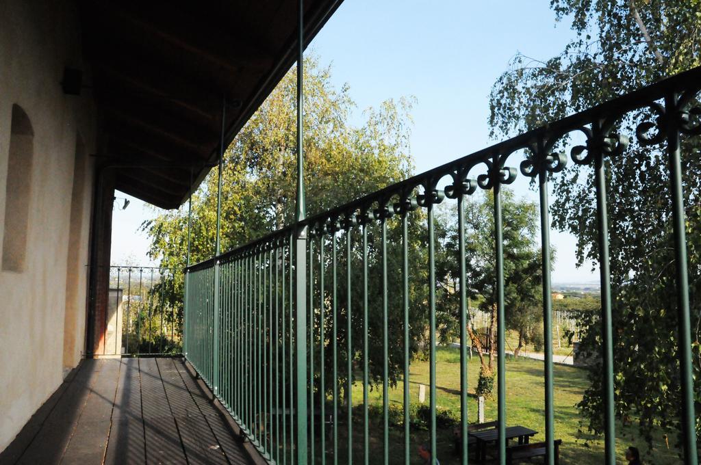 Agriturismo Magnarosa Villa Barge ภายนอก รูปภาพ